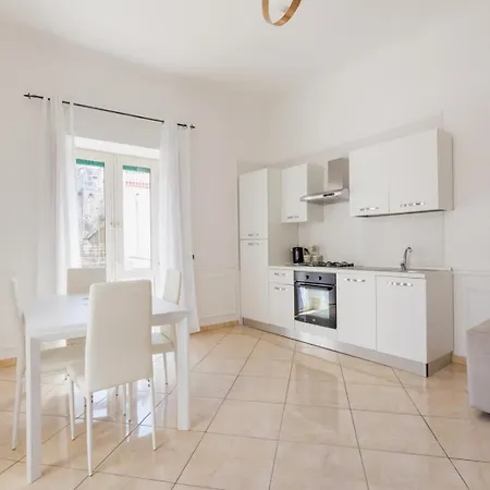 Apartment Montesanto Family