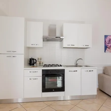 Montesanto Family Apartment Naples